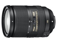 Nikon annonce aujourd'hui le lancement d'un nouvel objectif zoom puissant au format DX doté de la réduction de vibration et d'un grand-angle pour une portée en super-téléobjectif et d'un nouvel objectif compact au format FX couvrant une large plage de focales (24 à 85 mm) et doté de la réduction de vibration.